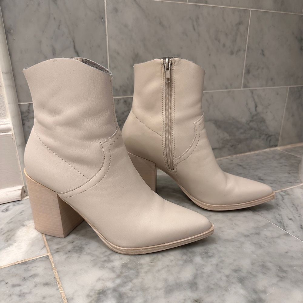 Like New Steve Madden Cate Boot In Bone - image 2